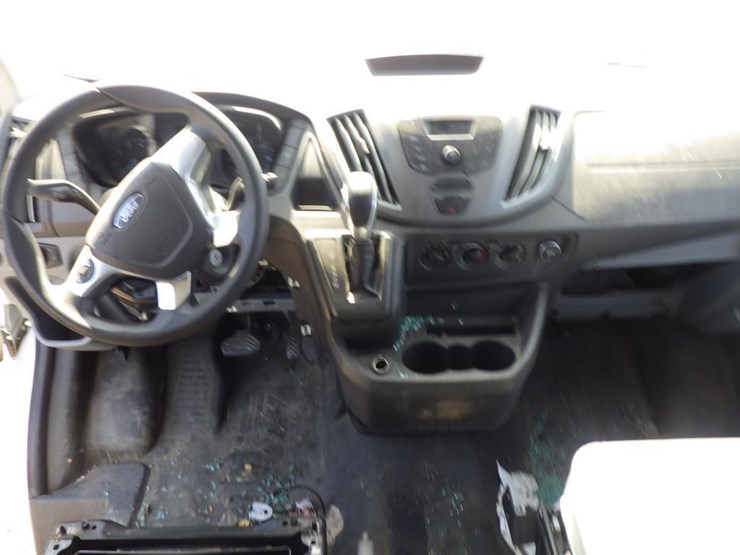 2017-ford-transit-image-9