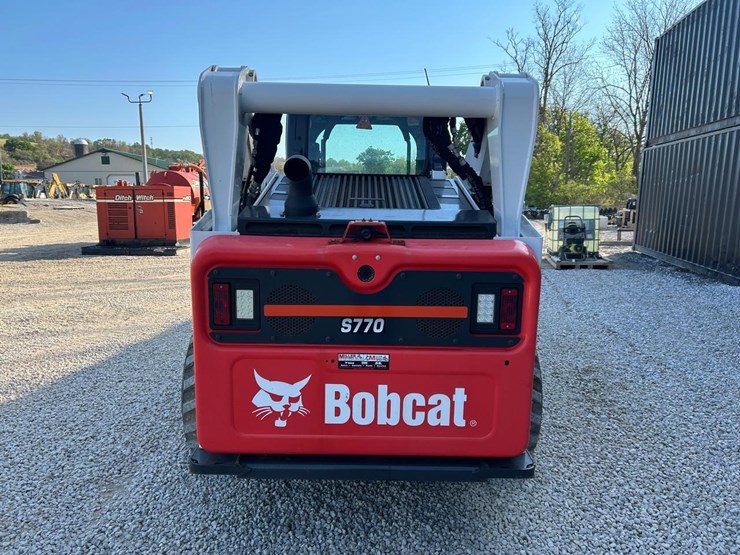 2023-bobcat-s770-image-3