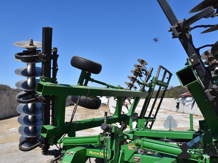 john-deere-637-image-11