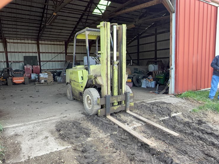 clark-l500y55-forklift-image-2