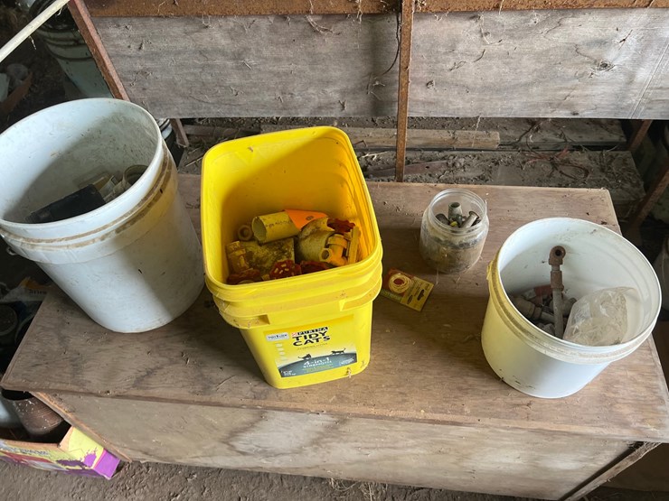 #9636-•-plumbing-supplies-image-12