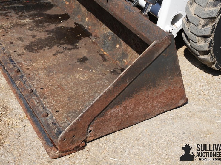 2023-bobcat-s62-image-10