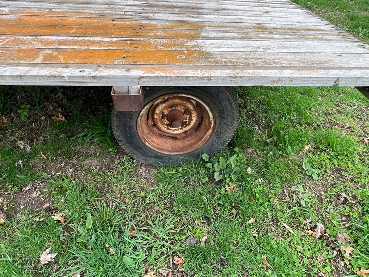 #9576-•-16'-flatbed-wagon-image-8