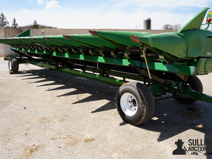 2013-john-deere-612c-stalkmaster-image-10