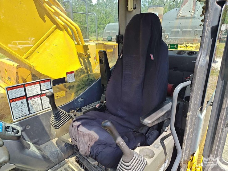 2016-komatsu-pc360-lc-11-image-17