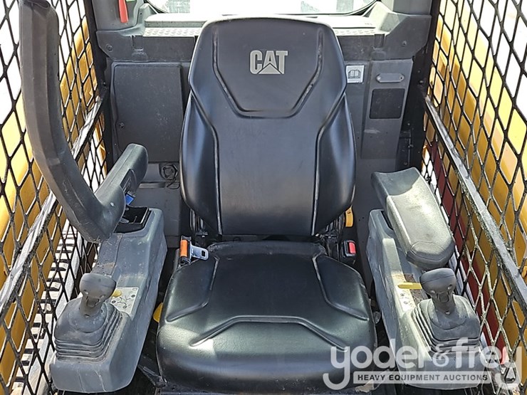 caterpillar-255-image-25