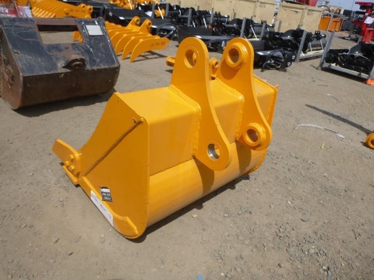 caterpillar-305-image-4