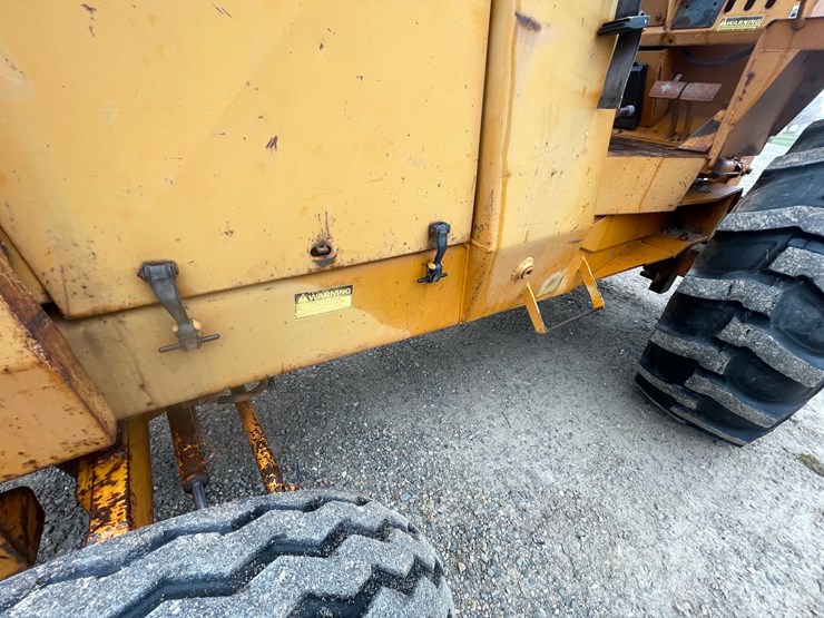 #406-•-case-585d-construction-king-forklift-(appleton,-wi)-image-58