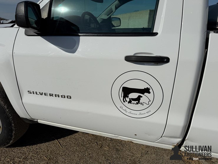2015-chevrolet-1500-image-13
