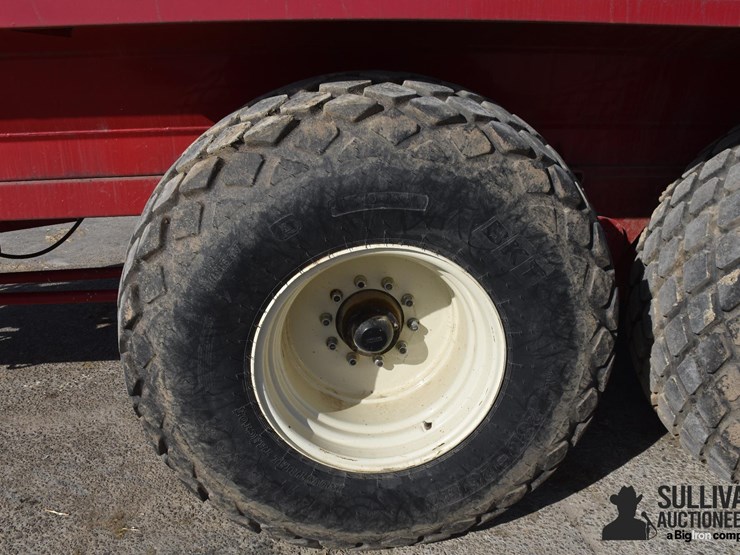 jamesway-auto-trac-5600-t/a-pull-type-manure-spreader-image-16
