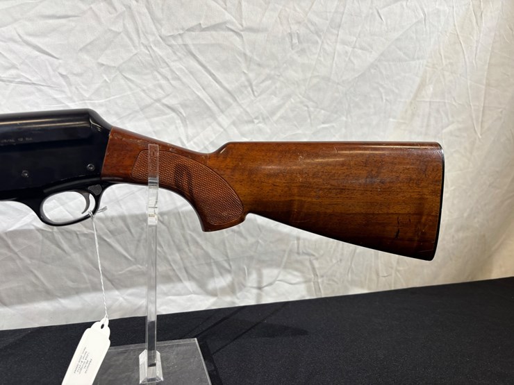 #136-•-franchi-48-al-12-gauge-semi-automatic-shotgun-image-13