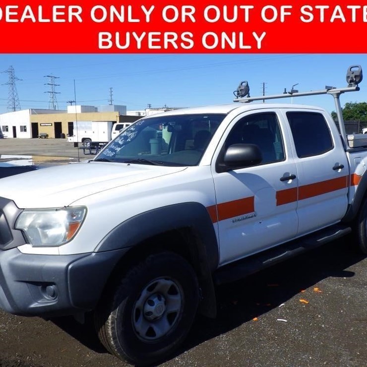2013 TOYOTA TACOMA