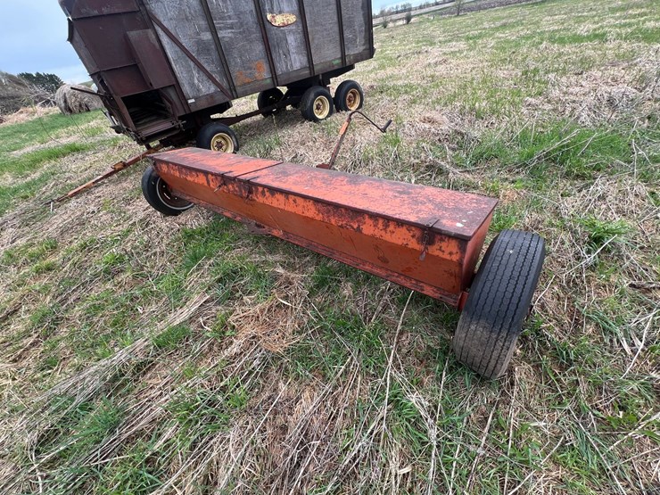 #9573-•-10'-drop-lime-spreader-image-3