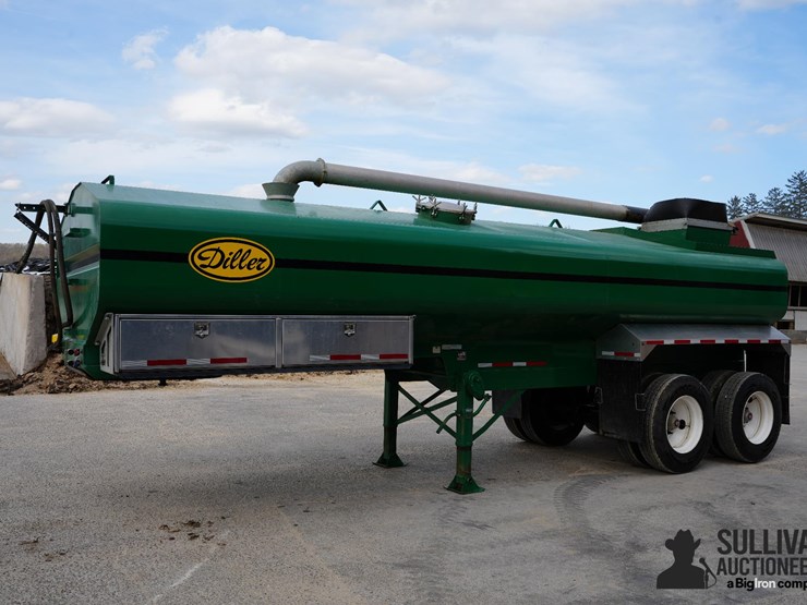 2024-diller-st-6500-27'-t/a-manure-tanker-image-1