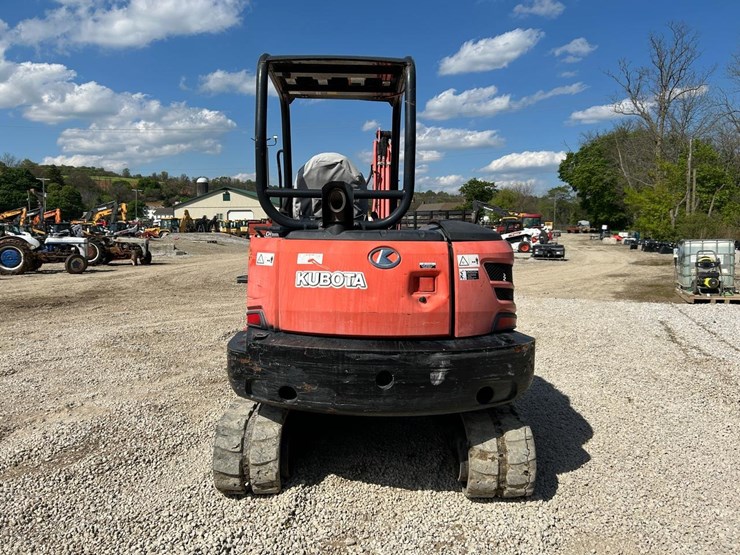 2018-kubota-kx040-4-image-3
