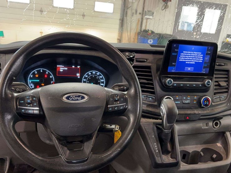 2021-ford-transit-image-16