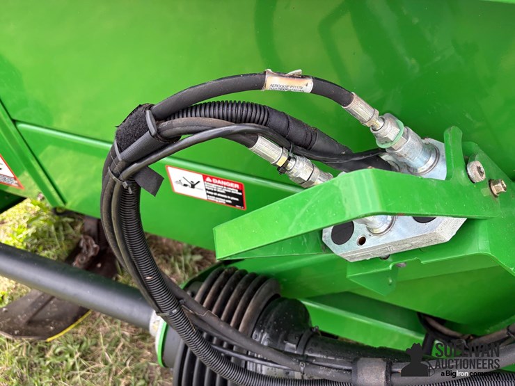 2009-john-deere-608c-image-11