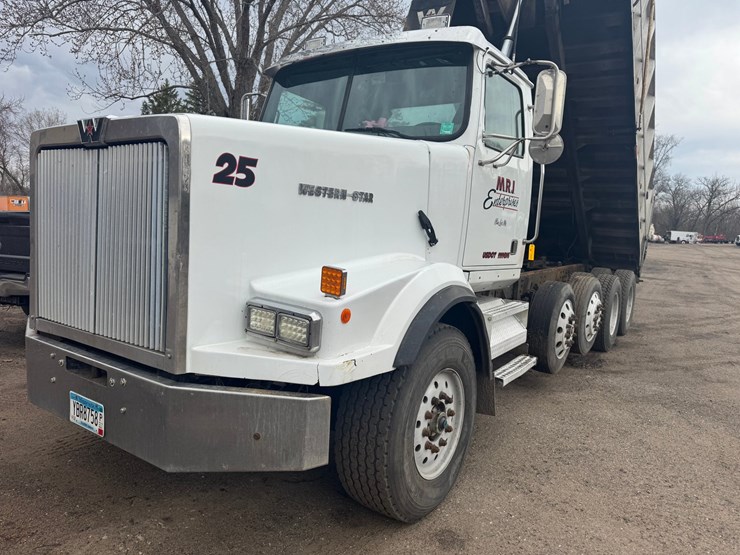 #204-•-1999-western-star-dump-truck-(has-mn-title)-(ham-lake,-mn)-image-1
