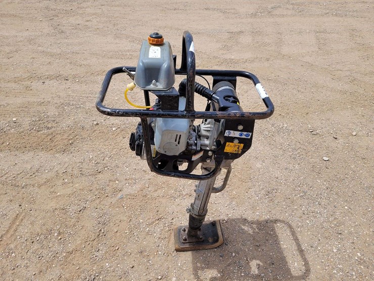 mikasa-multi-quip-mtr-40-jumping-jack-tamper-image-6
