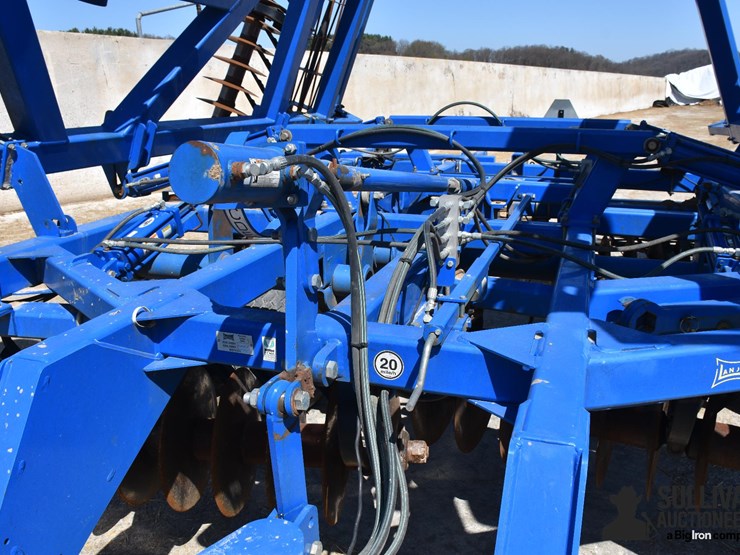2010-landoll-7431vt-plus-33'-vertical-tillage-tool-image-11