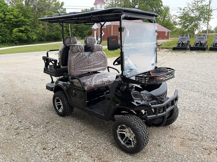 #303-•-unused-2026-sdlgc80-electric-golf-cart-image-12