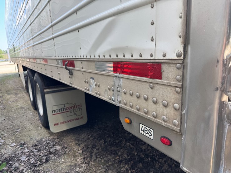 2016-utility-reefer-image-21