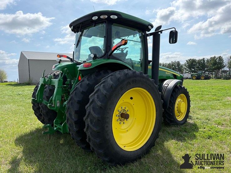 2010-john-deere-8225r-image-5