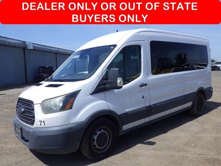 2017-ford-transit-image-1