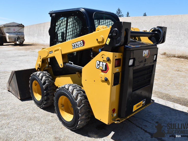 2023-caterpillar-232d3-image-7