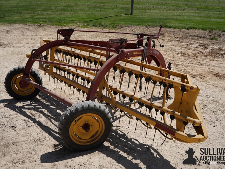 new-holland-258-image-5