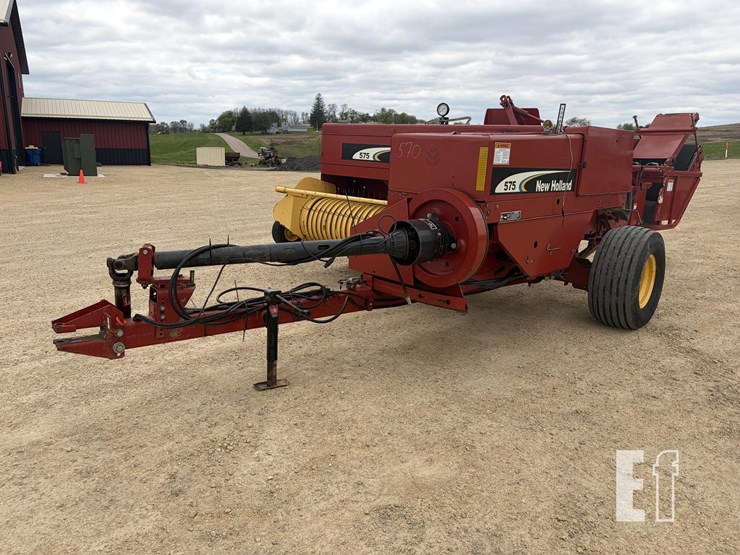 new-holland-575-image-1