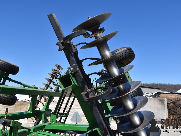 john-deere-637-image-12