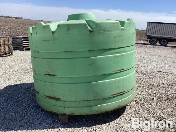 1500-gal-poly-water-tank-image-5