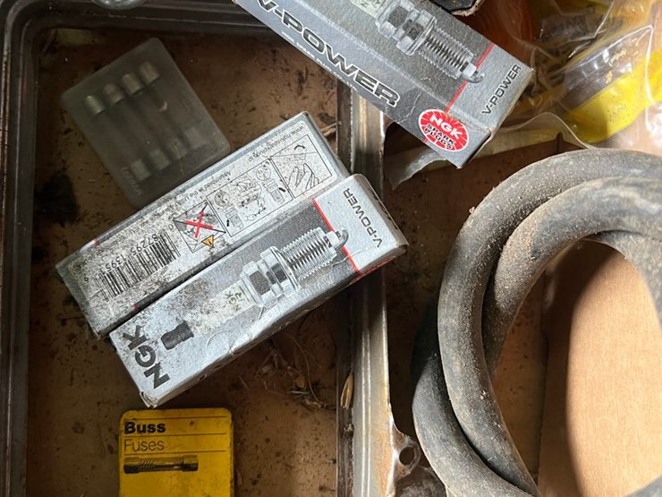 #9644-•-misc.-lights-and-electrical-image-5