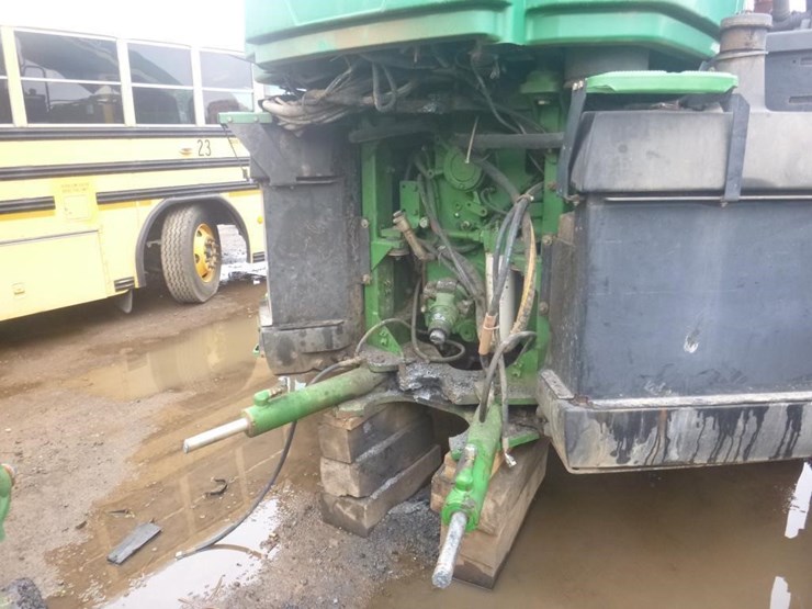 2002-john-deere-9320-image-7