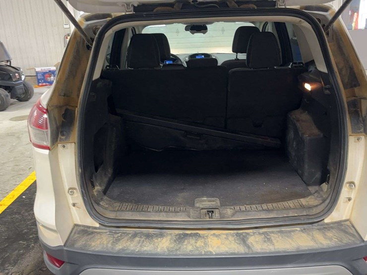 2014-ford-escape-se-image-13