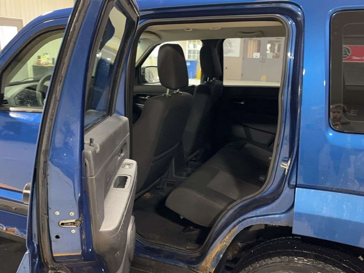 2009-jeep-liberty-image-11