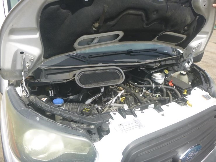 2015-ford-transit-image-14