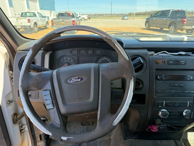 2010-ford-f150-image-38