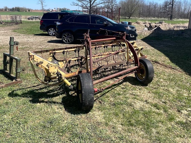 #6089-•-new-holland-hay-rake-(omro,-wi)-image-7