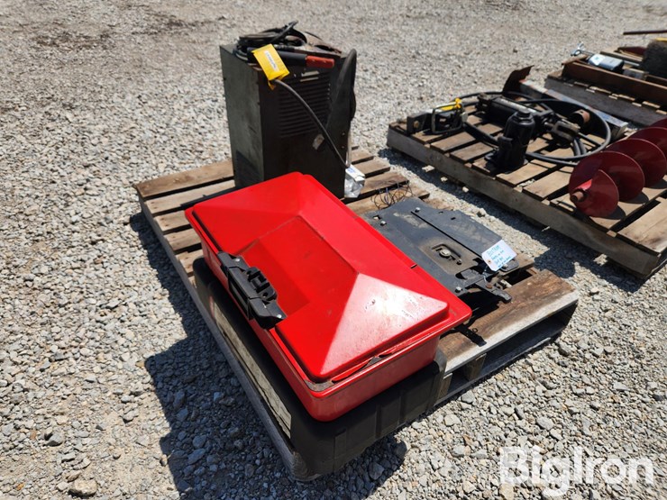 linde-230-amp-welder-image-7