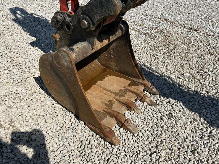 2021-kubota-kx040-4-image-8