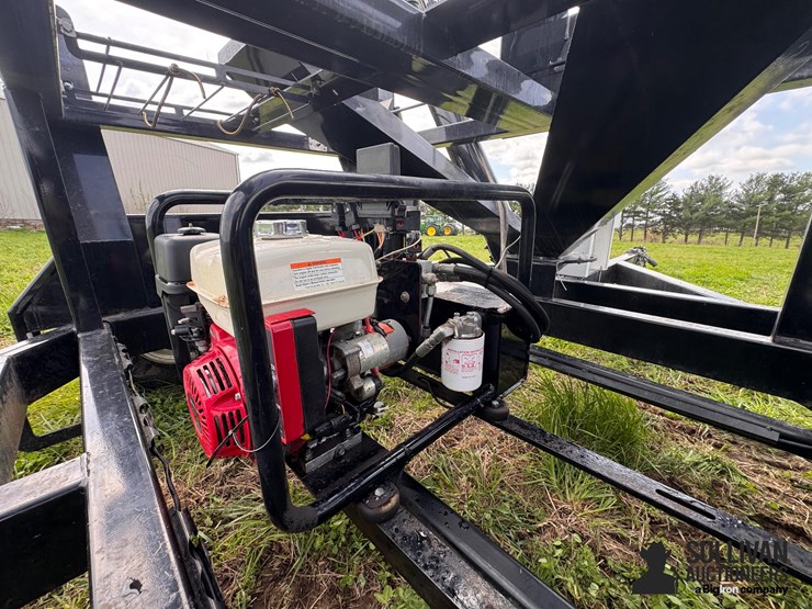 hitchdoc-hsc2000-2-box-t/a-seed-tender-image-11
