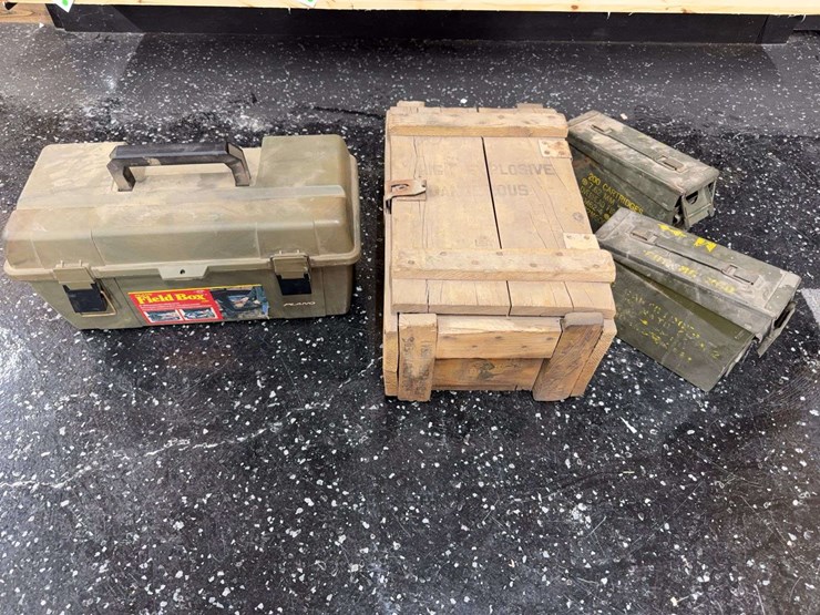 field-box-and-ammo-crates-image-1