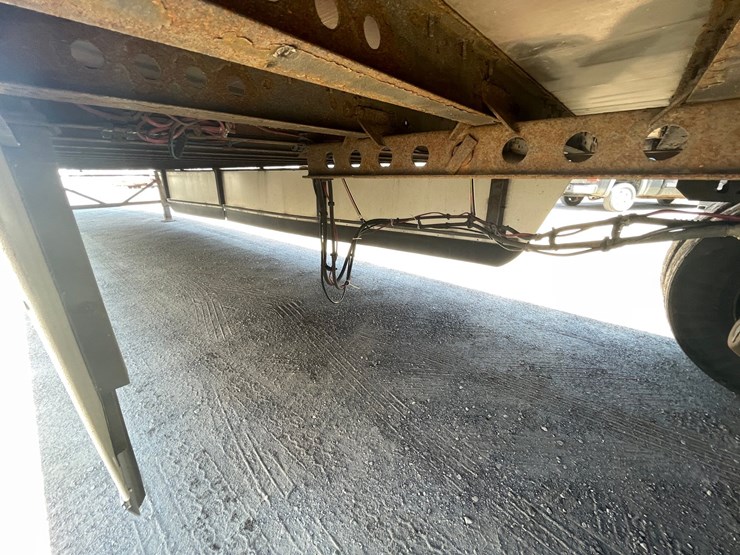 #310-•-2014-wabash-semi-trailer-(title-in-delay)-(denmark,-wi)-image-11