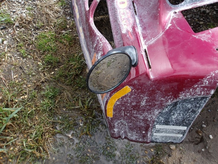 #9225-•-ski-doo-formula-500-snowmobile-hood-image-4