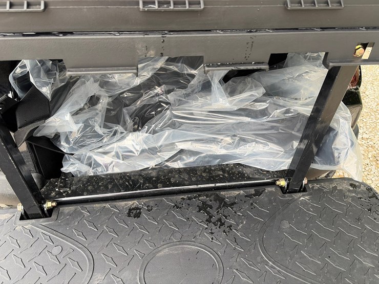 #303-•-unused-2026-sdlgc80-electric-golf-cart-image-10