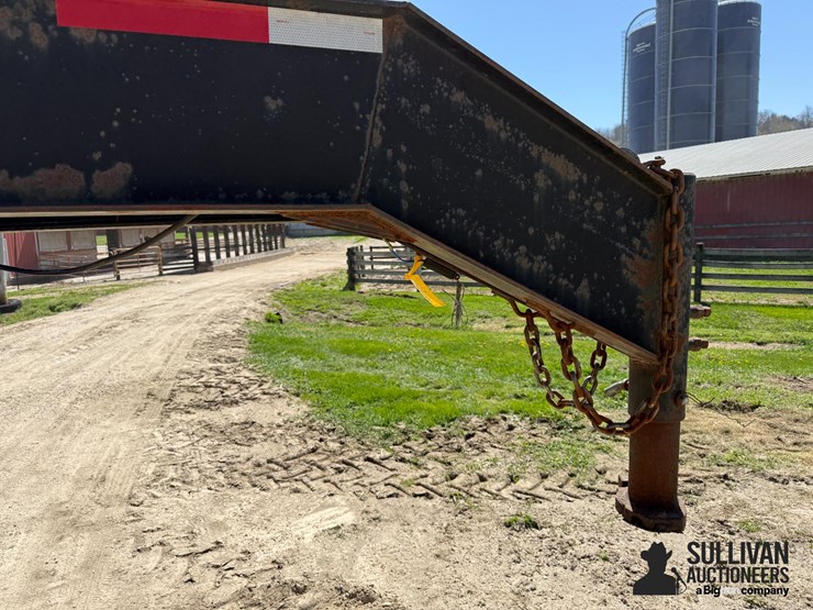 2015-elite-trailers-t/a-gooseneck-flatbed-trailer-image-10