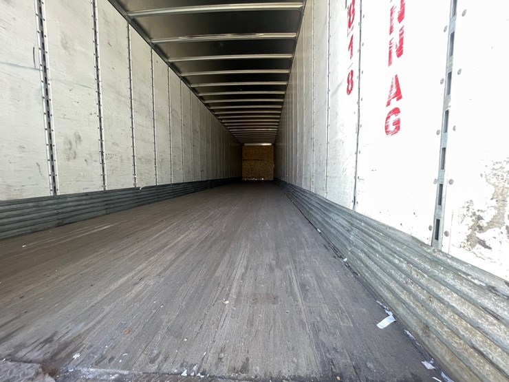 #306-•-2014-stoughton-semi-trailer-(title-in-delay)-(denmark,-wi)-image-13