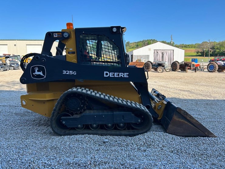2025-deere-325g-image-5